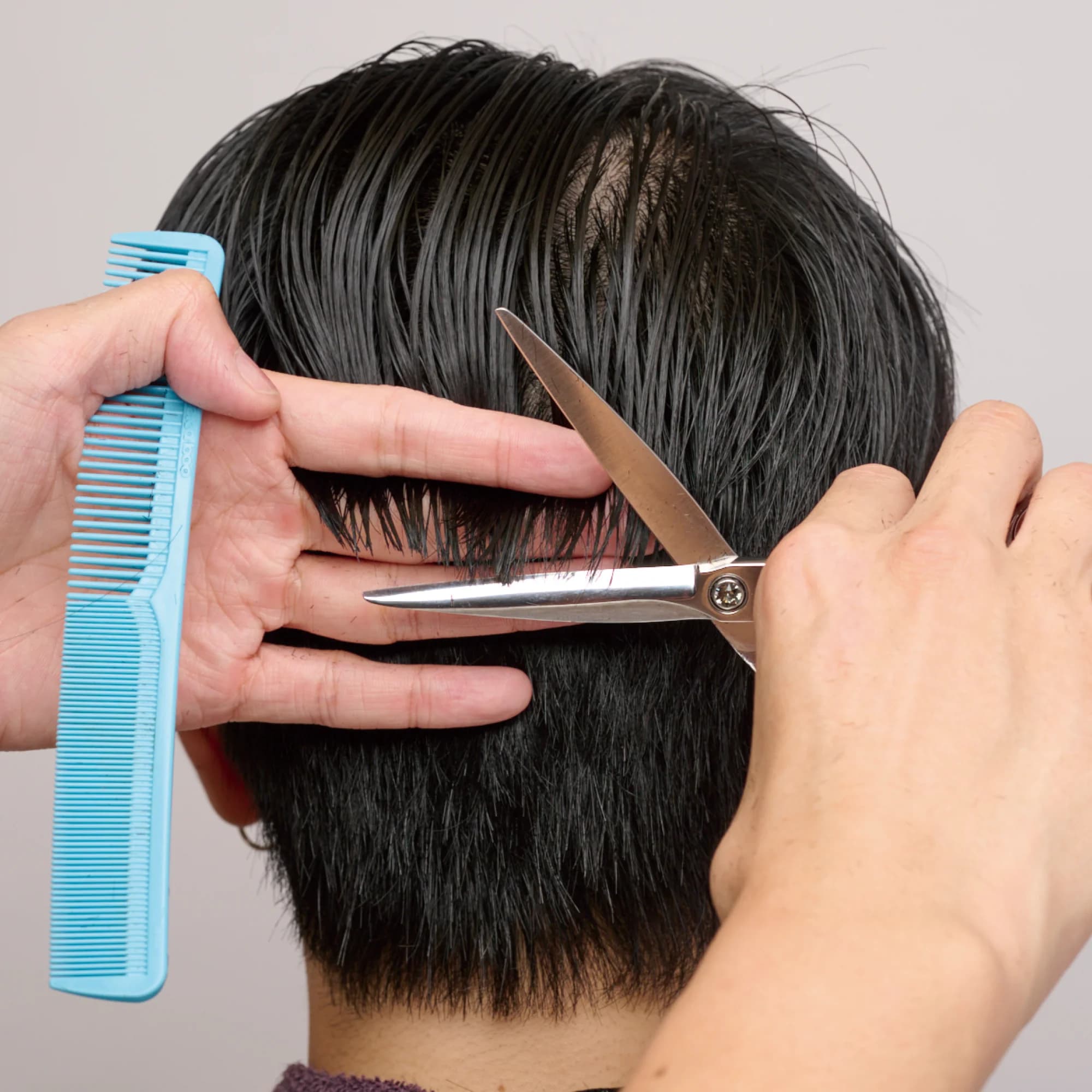 韓国風ヘアの必須テク 「ダウンパーマ」使いこなしガイド17