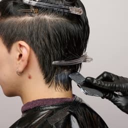 韓国風ヘアの必須テク 「ダウンパーマ」使いこなしガイド22