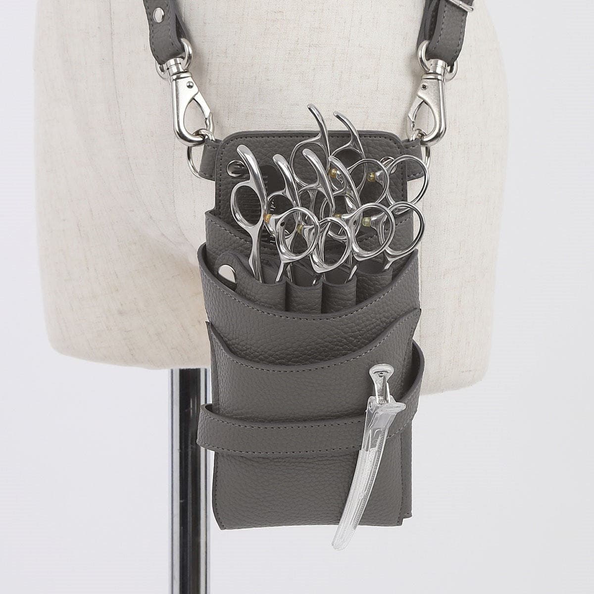 DEEDS シエーナ グレー(シボ加工) シルバー金具　no,424 2