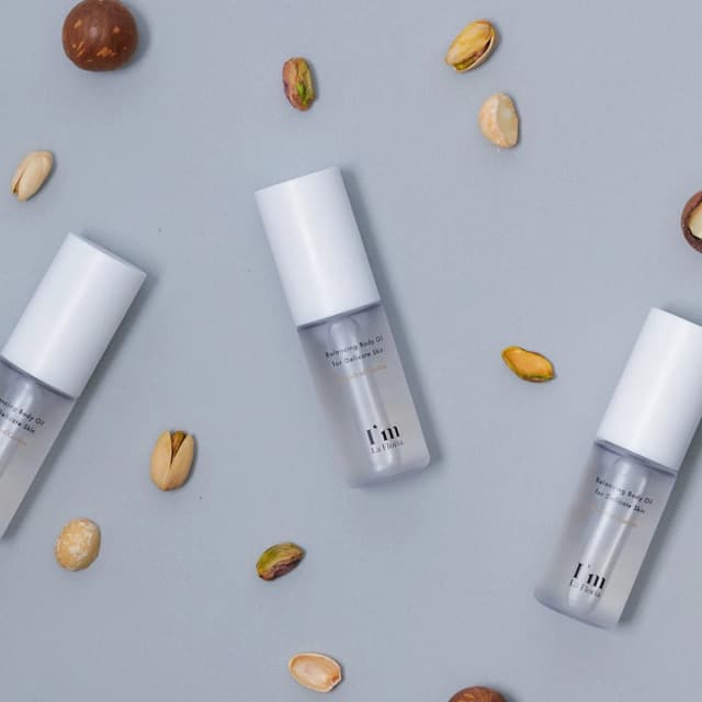 アイム ラフロリア バランシングボディオイル ブレスオブガーデンの香り 30ml 6