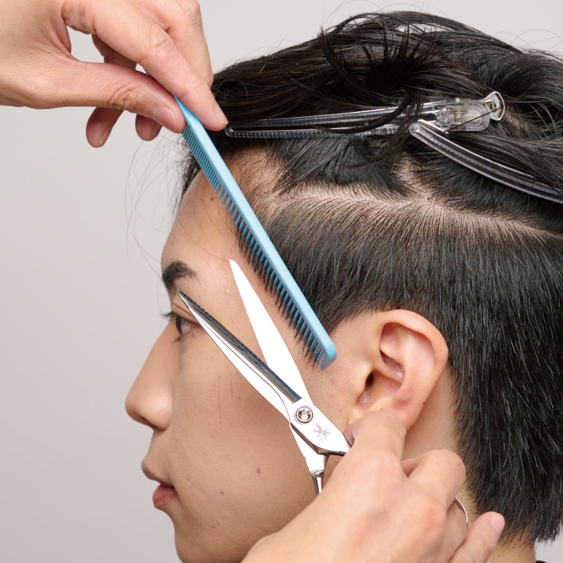 韓国風ヘアの必須テク 「ダウンパーマ」使いこなしガイド12