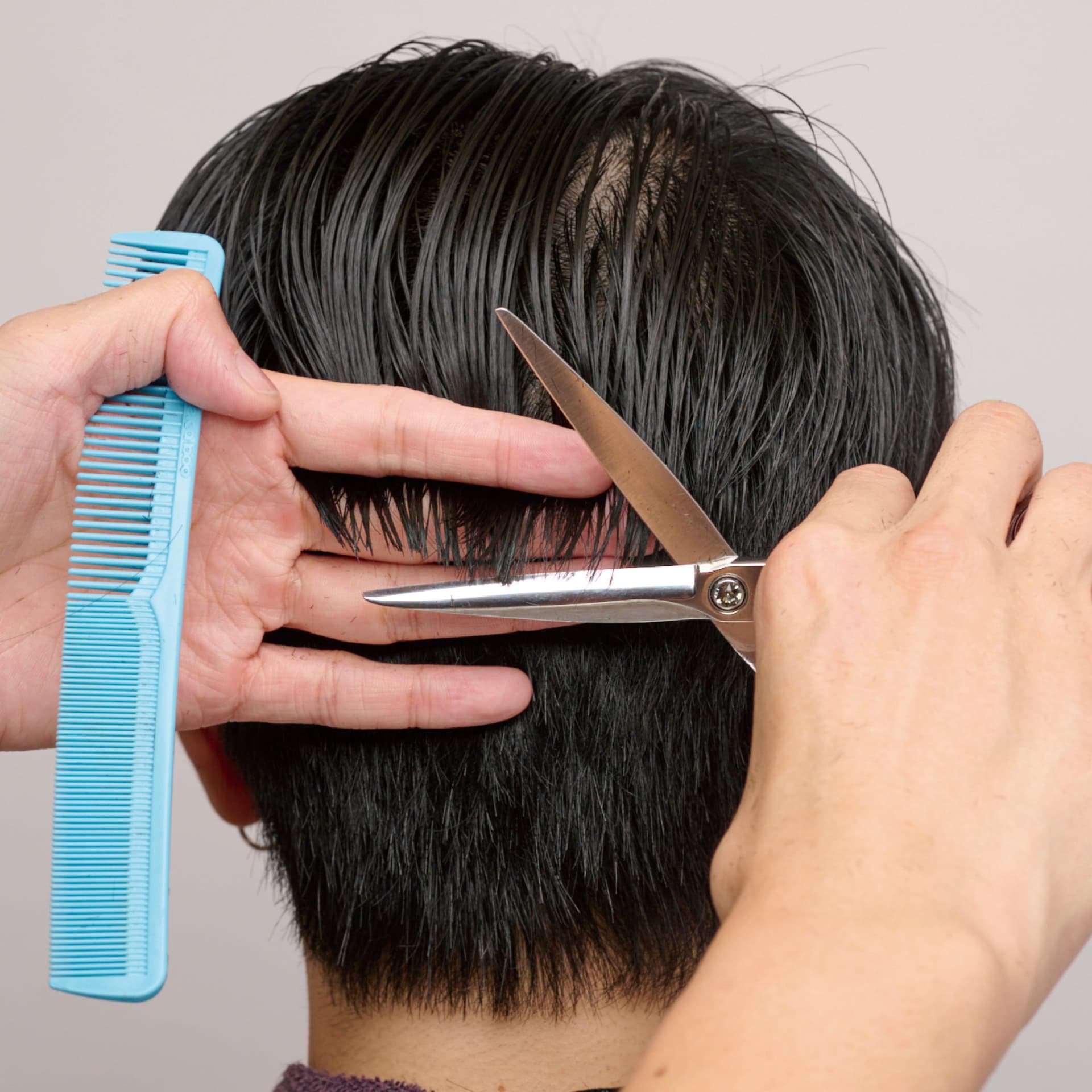 韓国風ヘアの必須テク 「ダウンパーマ」使いこなしガイド17